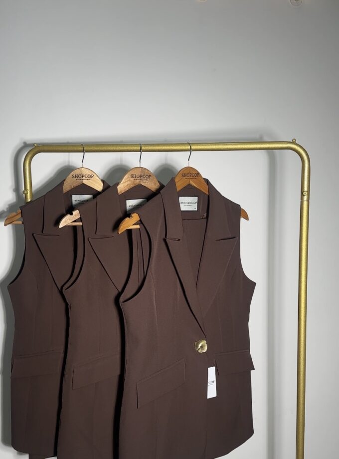 Sleek Sleeveless  Set with Gold Button Details - Code 556